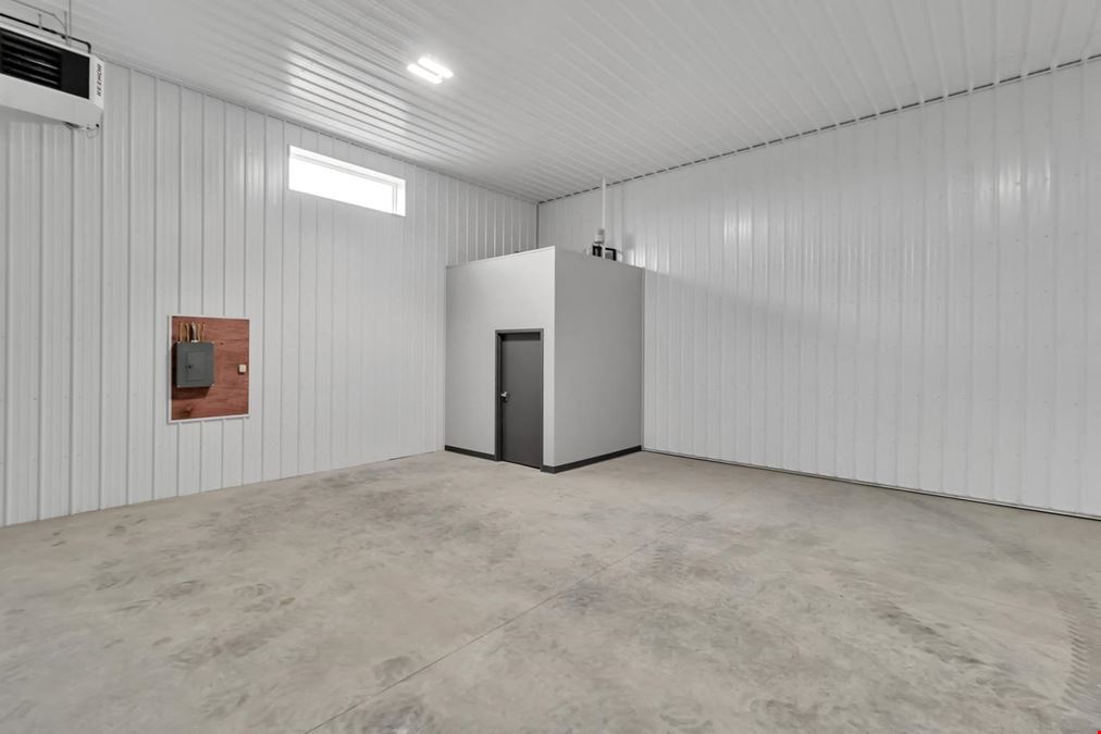 Flex Warehouse & Storage Suites at Eastport