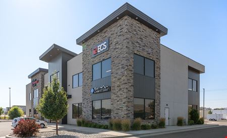 Preview of commercial space at 852 West Quinn Road