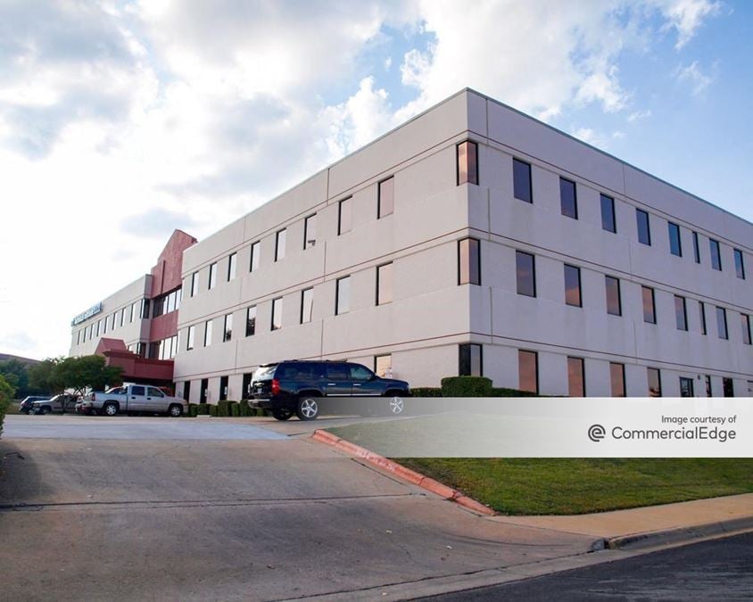 6330 East US Highway 290