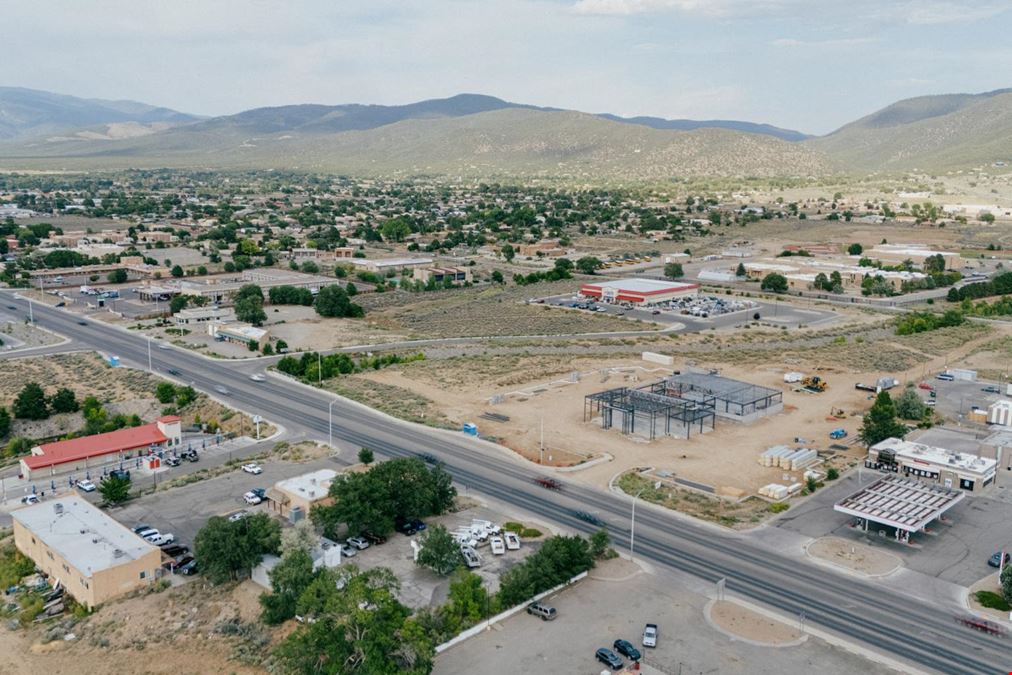 1132 Paseo del Pueblo Sur