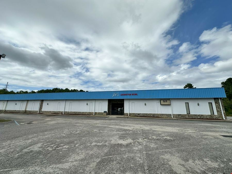 30,000 SF Building on 3.3 Acres – Former Bowling Alley