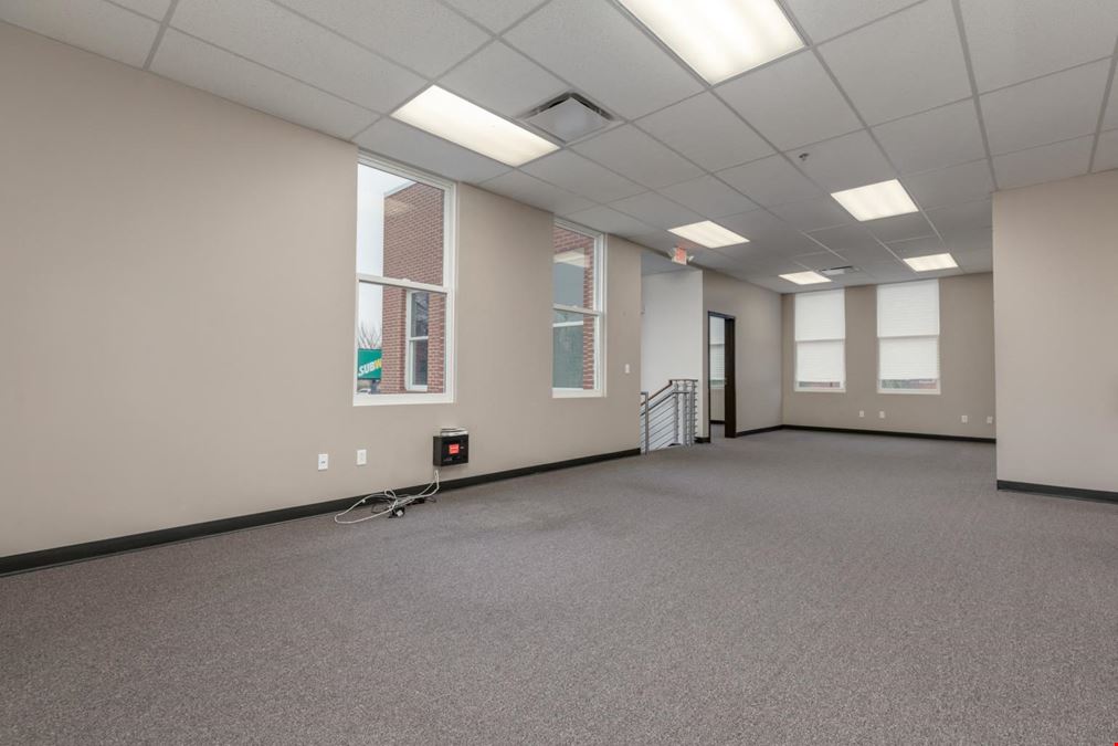 S. Kingshighway 2nd Floor Office Space