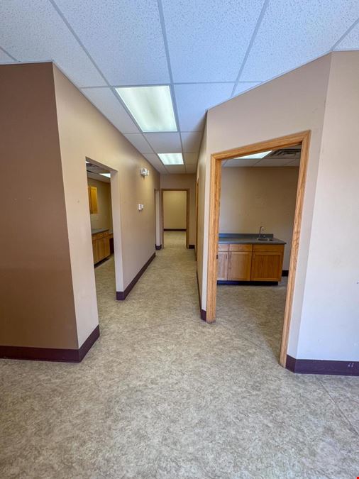 803 18th Ave NW - Austin MN Retail Space For Lease
