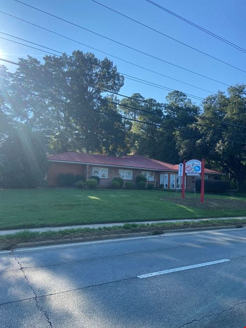 810 N Slappey Blvd