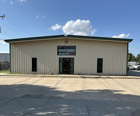 Preview of commercial space at 5105 SW 29th St