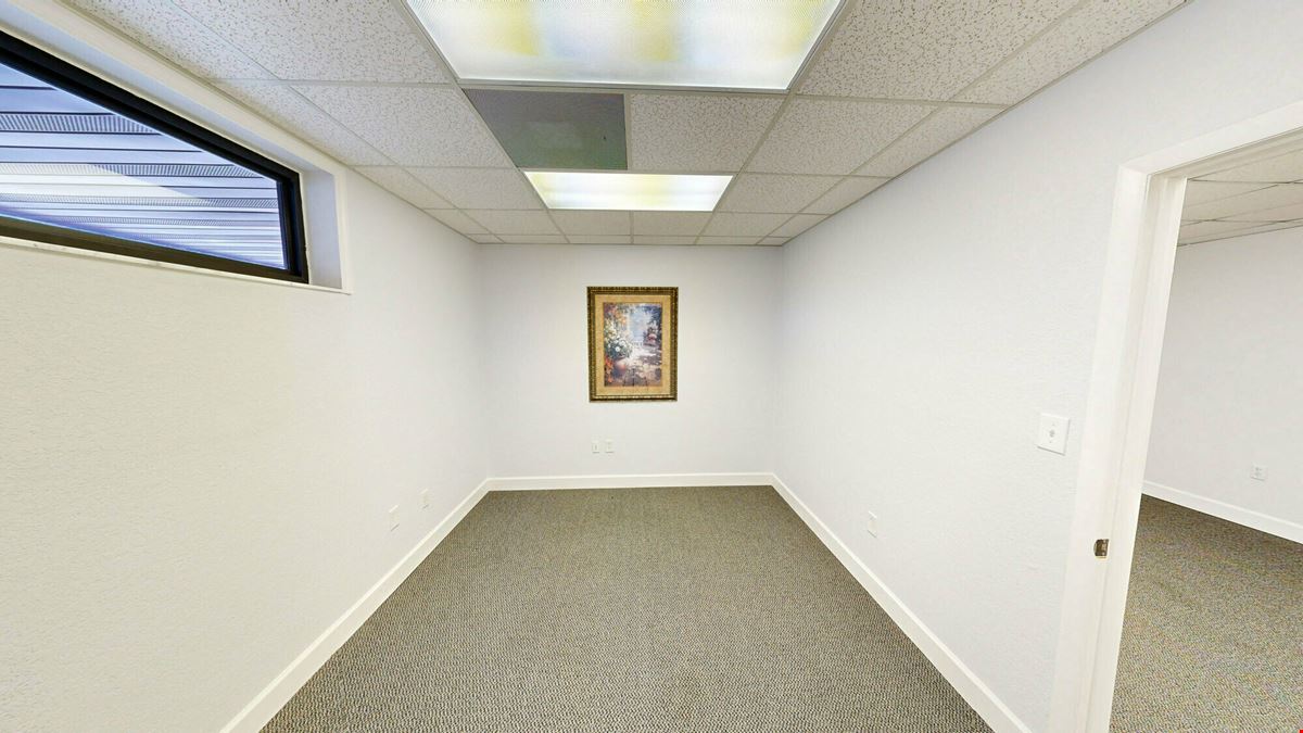 Professional Office for Lease Near Florida Ave S.