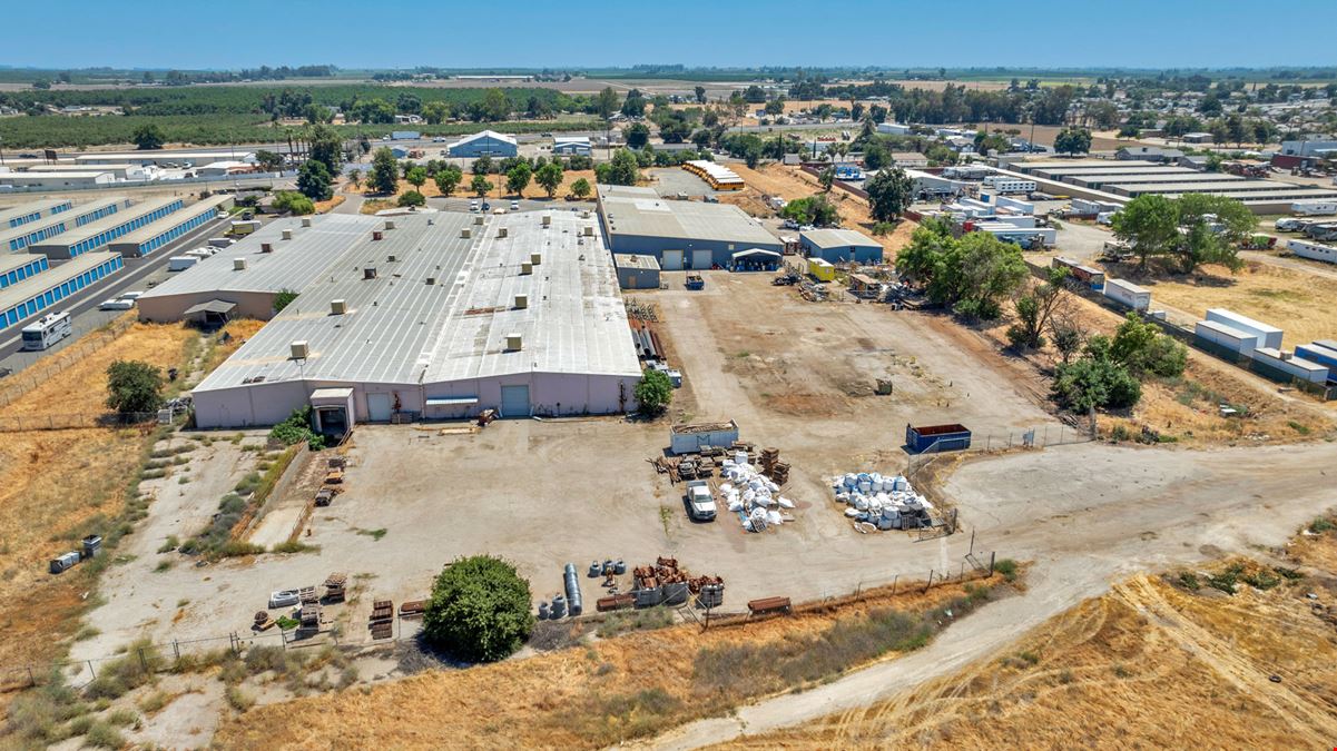 (3) Warehouse Spaces Available in Hanford, CA