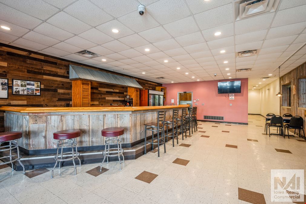 115 E Main St