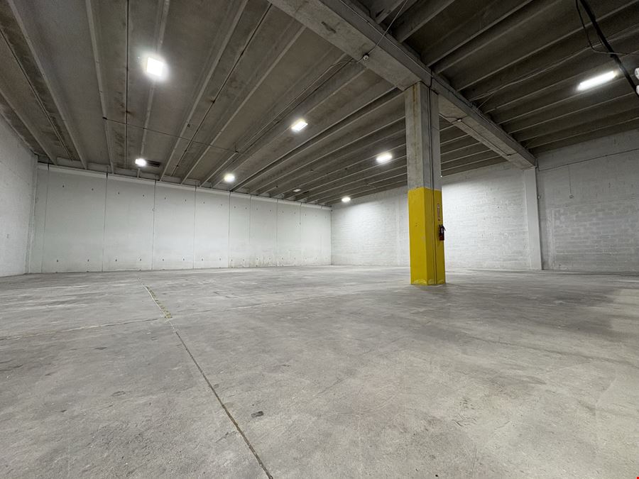 2818-20 NW 72nd Avenue, 