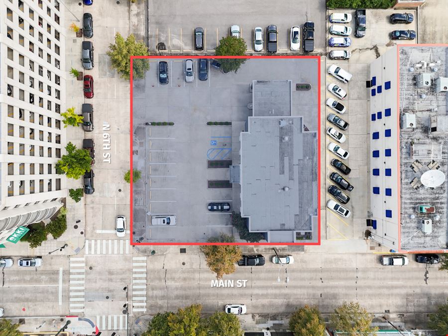Former Bank Branch w/ Drive Thru in Downtown Baton Rouge