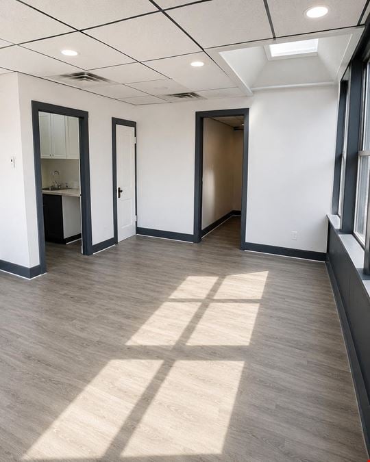 Downtown / Campus Ann Arbor Office/Service For Lease - Michigan Theater Building