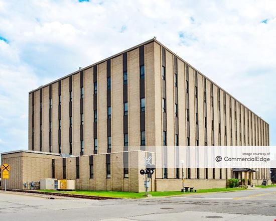 Preview of Office space for Rent at 2021 Hennepin Ave E