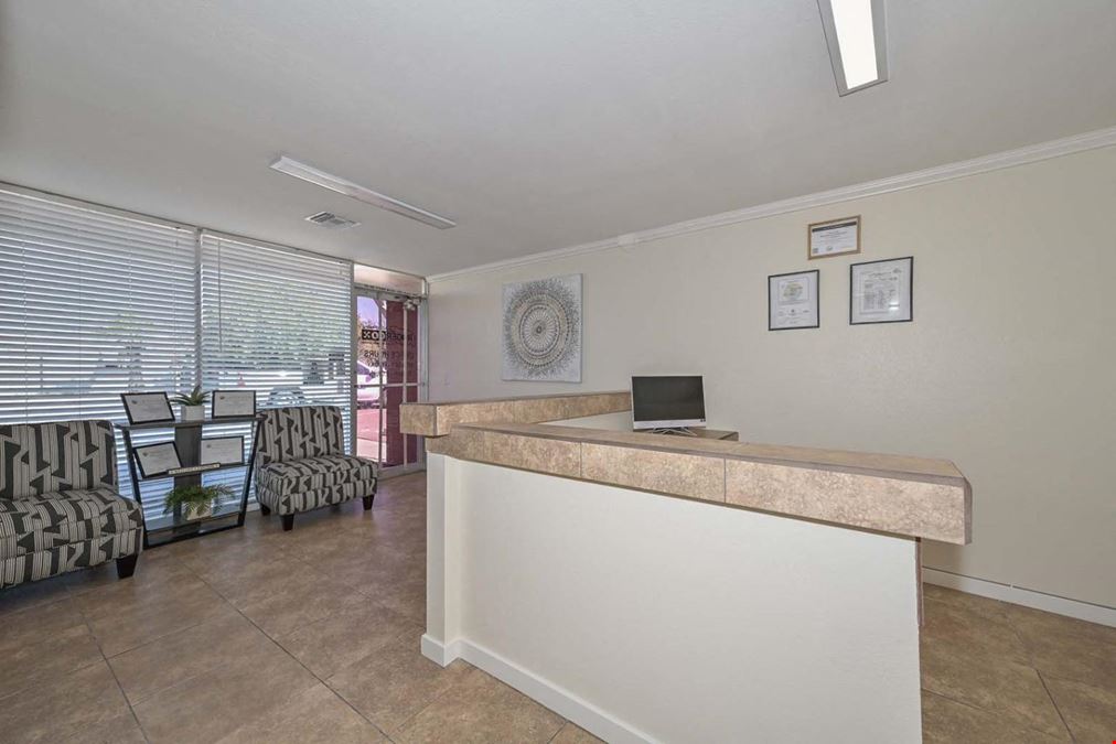 3 Suite Office Warehouse