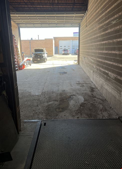 1601 E Algonquin Rd