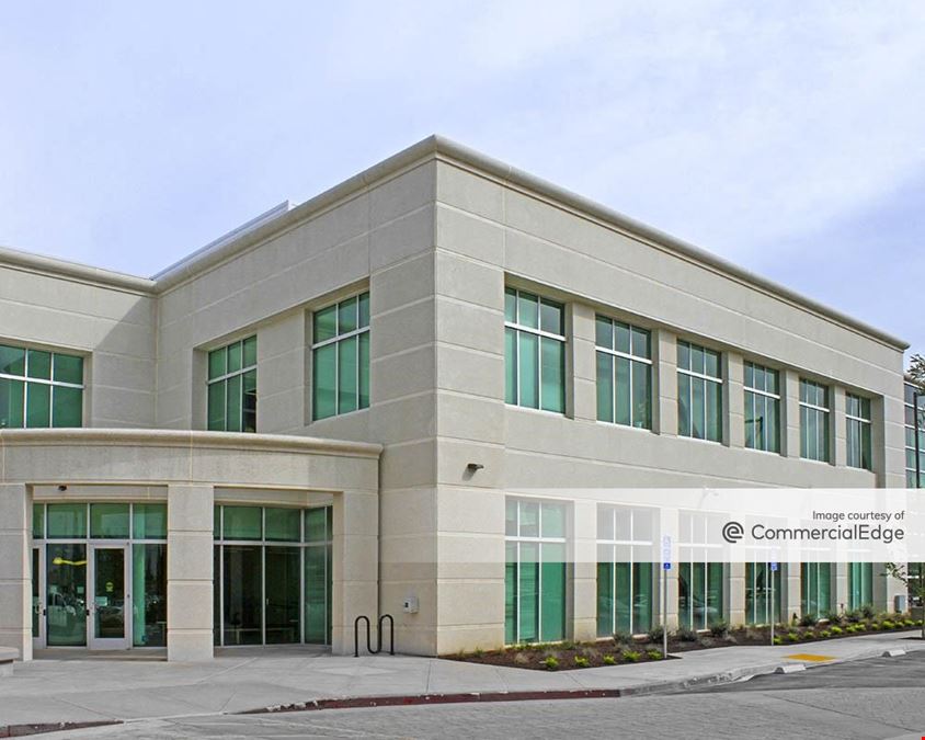 Woodside Technology Park - 720 Bay Road