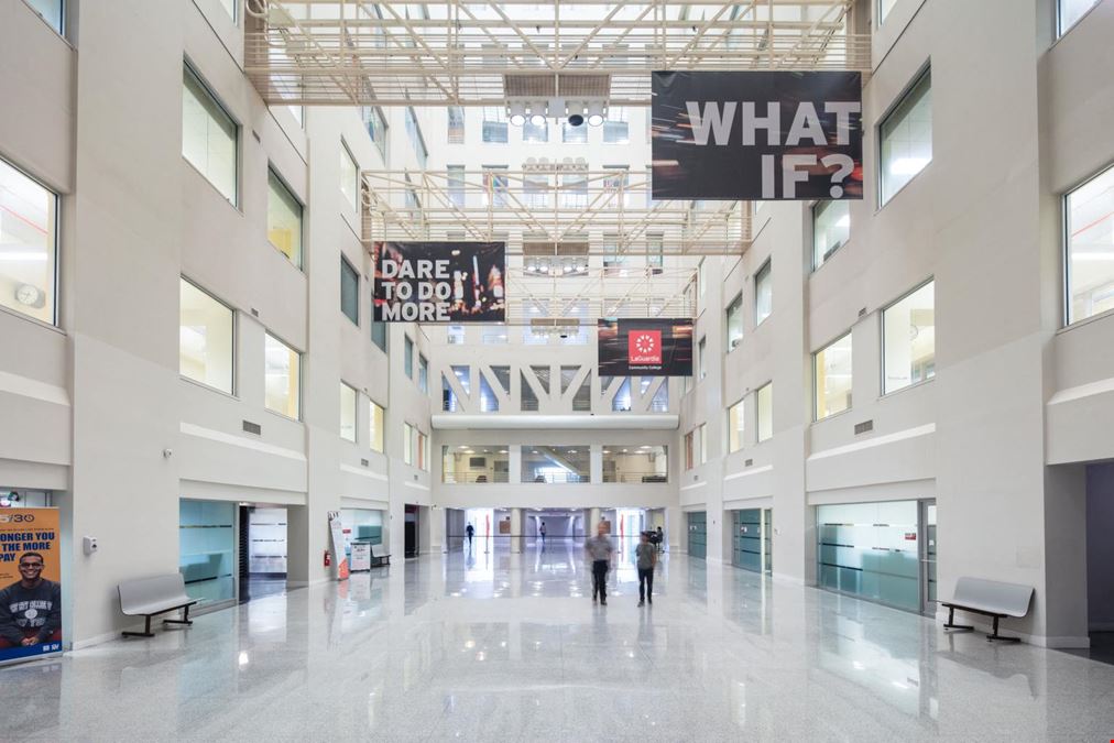Queens Atrium