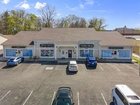 Preview of Retail space for Rent at 1121 South Rangeline Road