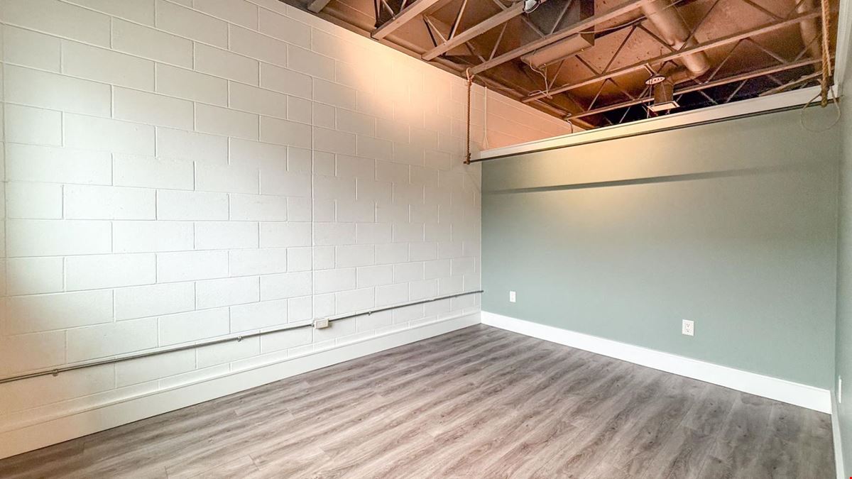 Flexible 2nd floor commercial space totalling 763 SF on St. Paul Street in Kelowna’s downtown core.