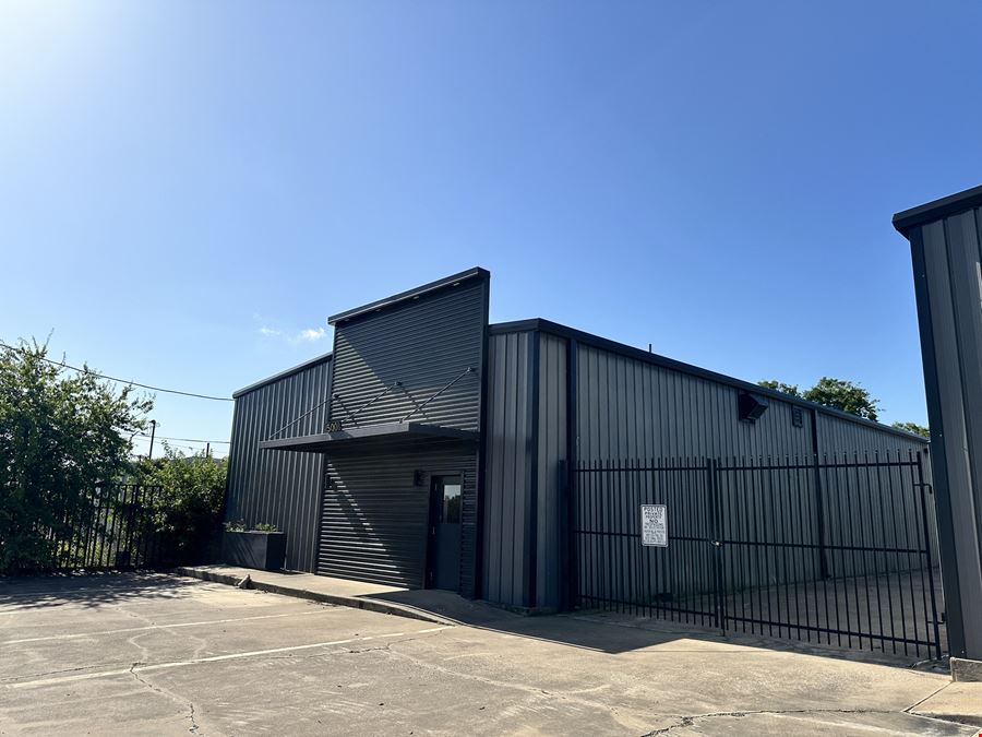 3,360 SF Warehouse with Yard