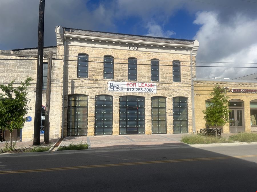 929 Main Street