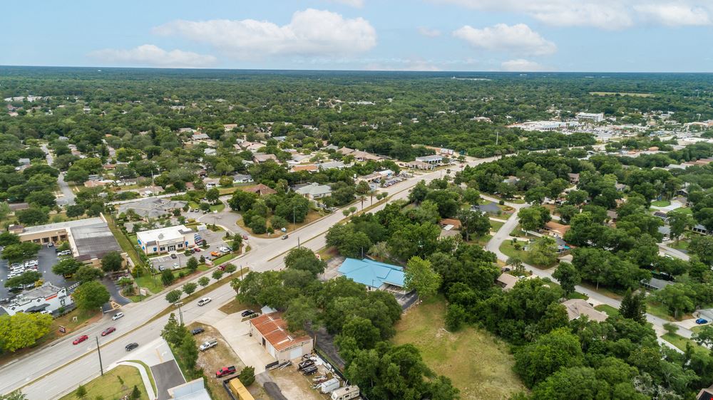 Former  Bank For Sale/Lease