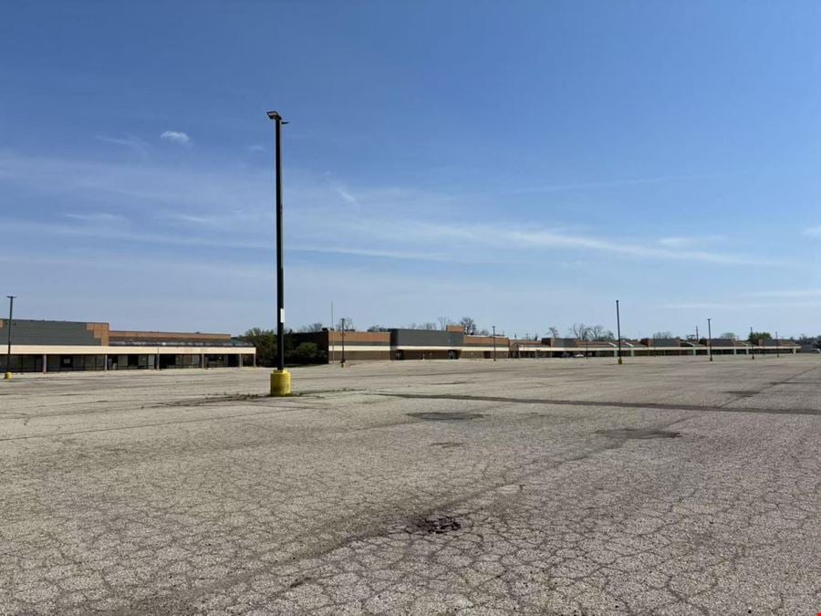 Salem Consumer Square