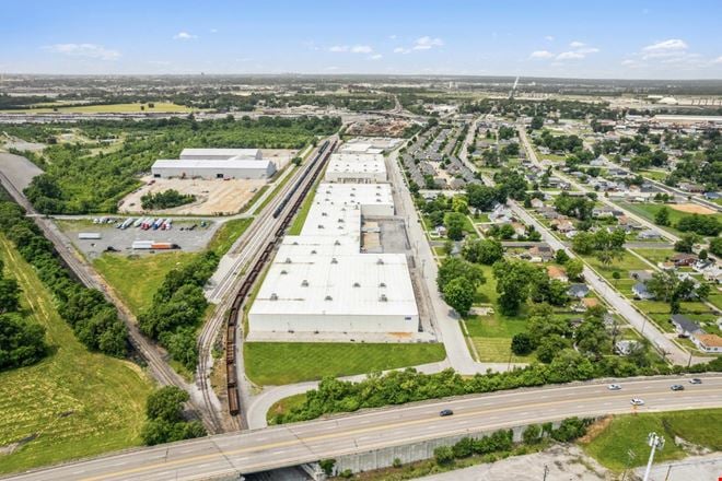 Preview of Industrial space for Rent at 1700-1750 Wayne Lanter Avenue