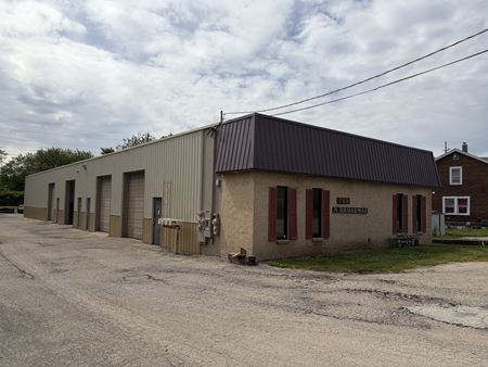 Preview of Industrial space for Sale at 782 N Broadway