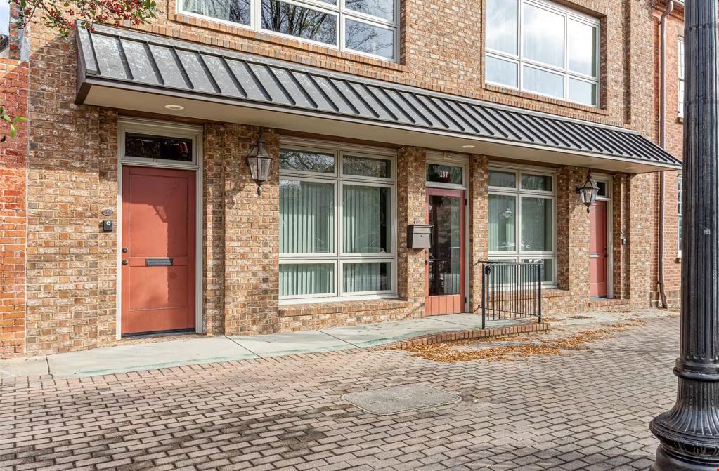 Premier Downtown Office/Event/Retail Space