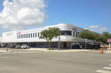 Preview of Retail space for Rent at 1712 S Staples St