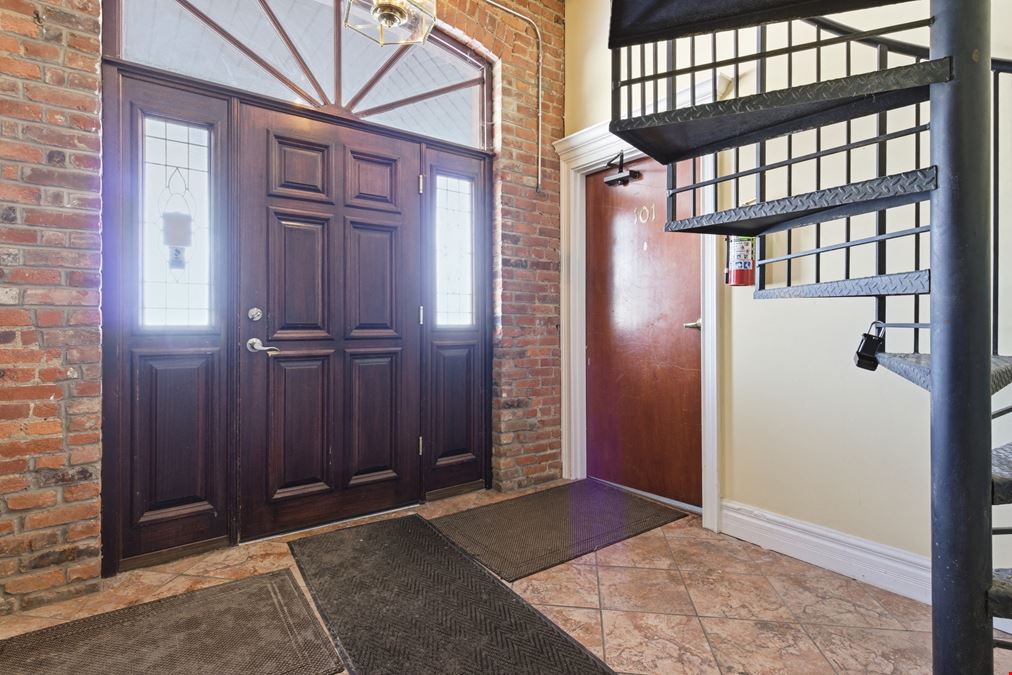 3348 Saint Clair Avenue Northeast