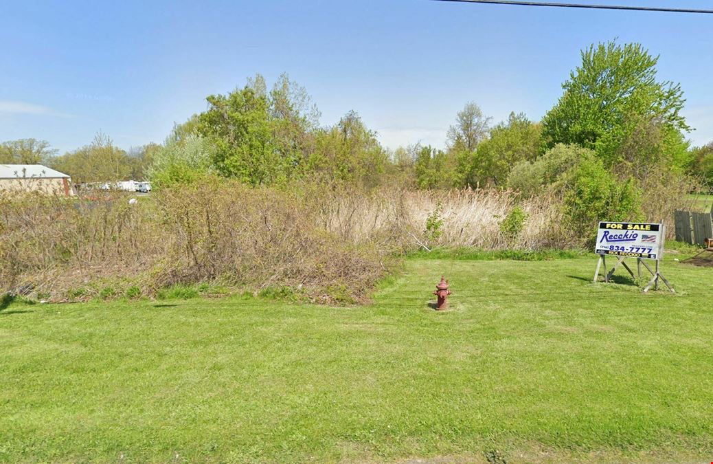 0.92+/- Acres Vacant Land