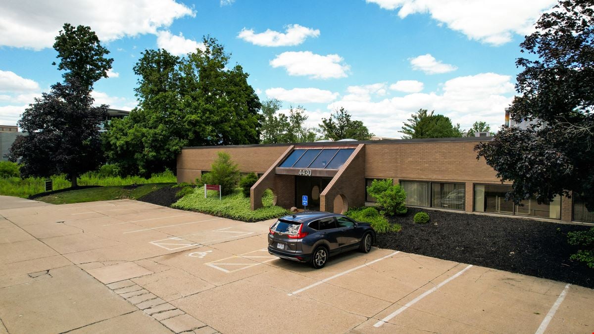 4430-4438 Carver Woods Drive