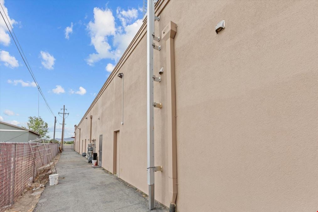 460 W Main St Fernley NV 89408