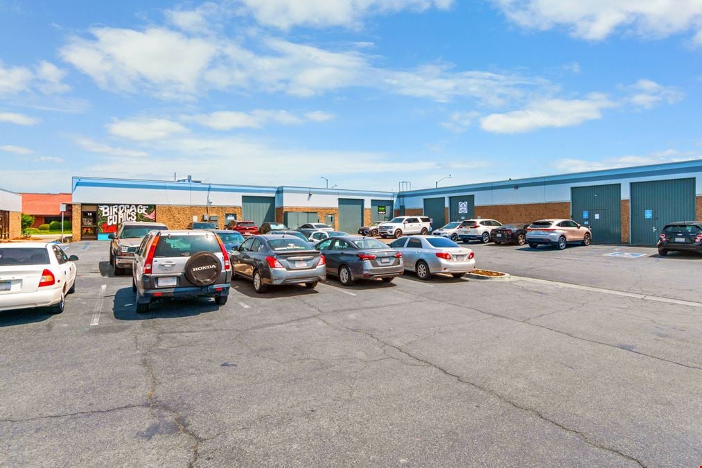 100% Leased Multi-Tenant Flex Center