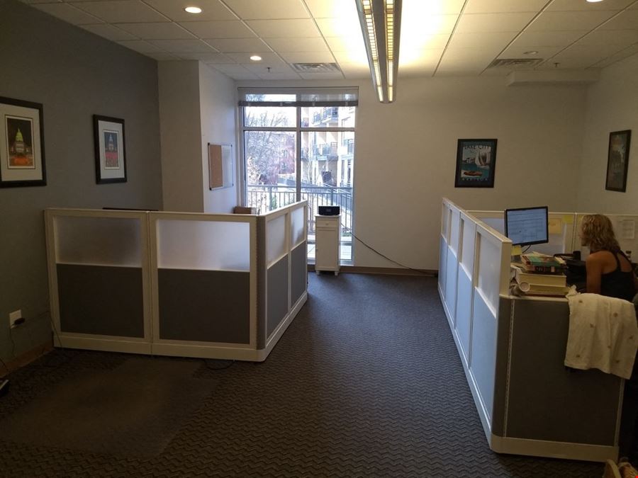 1502 SF Class A Office Space at Weston Place