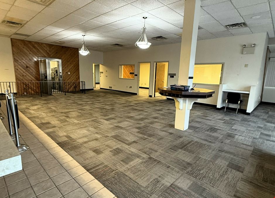 Former Bank w/ Drive-Thru FOR LEASE