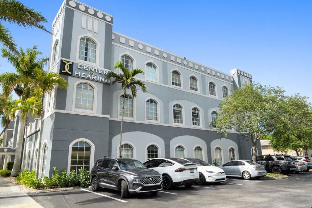 625 Tamiami Trail North