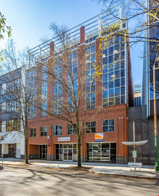 811 Broad St