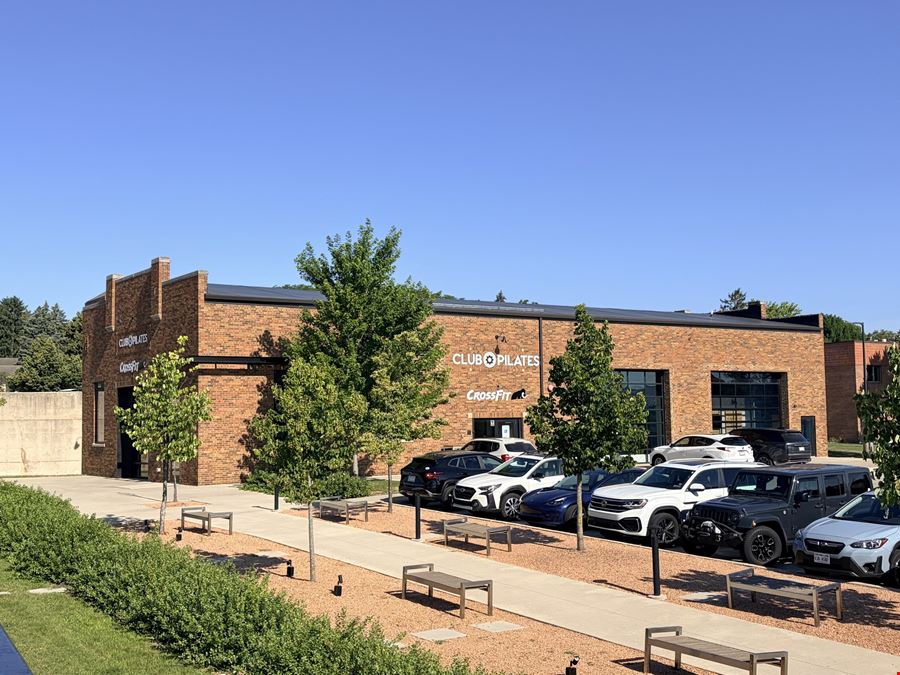 6400 W Mequon Rd