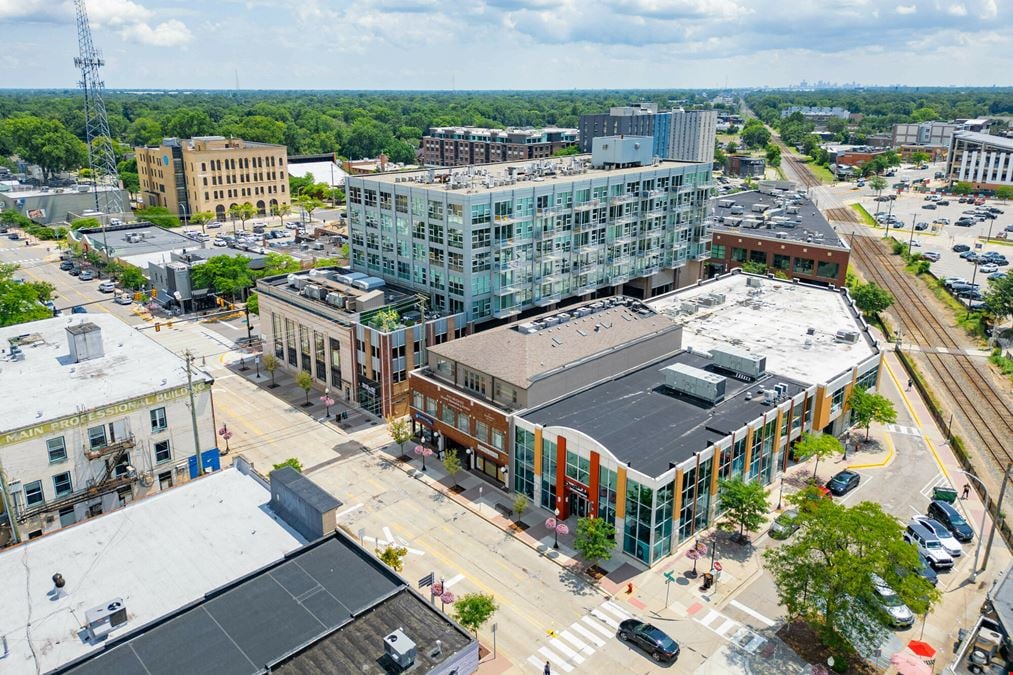 117 W 4th Street - Retail
