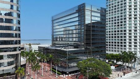 Preview of Office space for Rent at 777 Brickell Ave