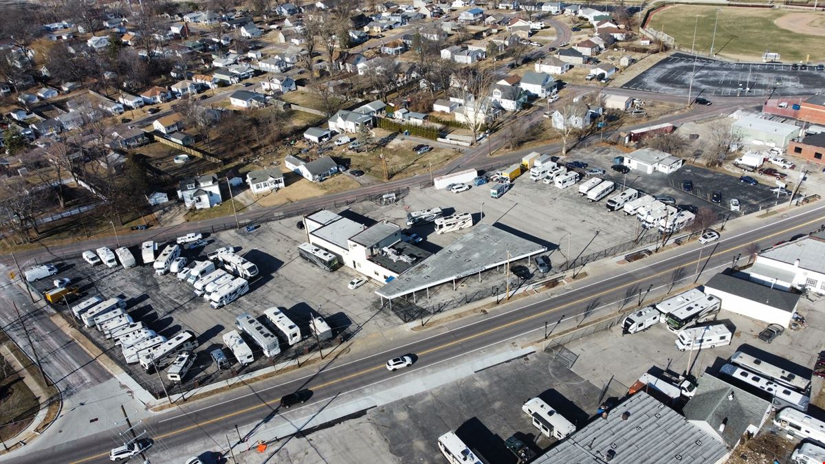 261-265 Lemay Ferry Rd
