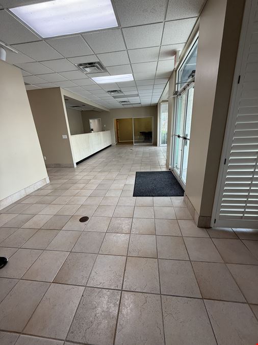 2,850 SF Freestanding Professional Office Building in Front Beach Road