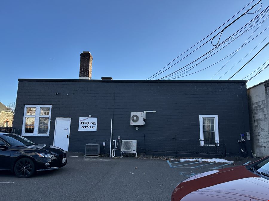 71 Albany Ave