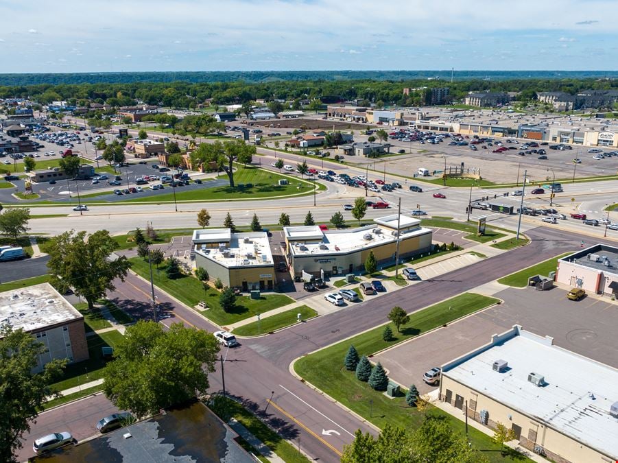 Holly Lane Retail Space