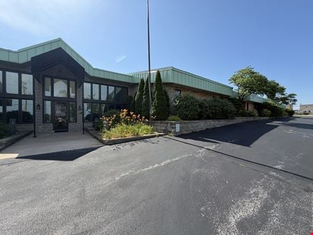 Preview of Industrial space for Rent at 1940 Craigshire Dr