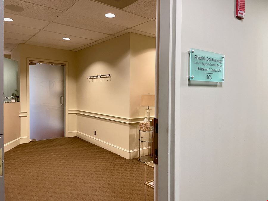 90 Grove St Ste 105
