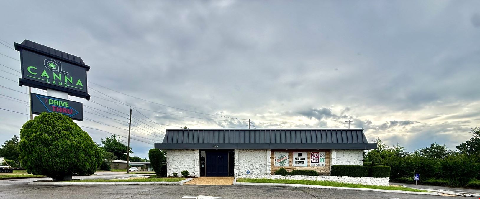 1501 S Yale Ave, Tulsa, OK 74112 | Retail