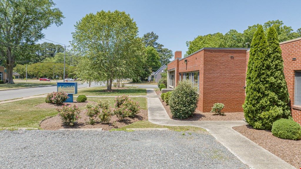 10129 Rogers Dr